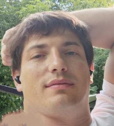 Юрий, 31 лет, Мужчина, Прохладный, Россия