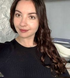 Руфь, 25 лет, Женщина, Комб-ла-Виль, Франция