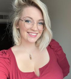Mimi Palomino, 36 лет, Женщина, Лауринбург, США